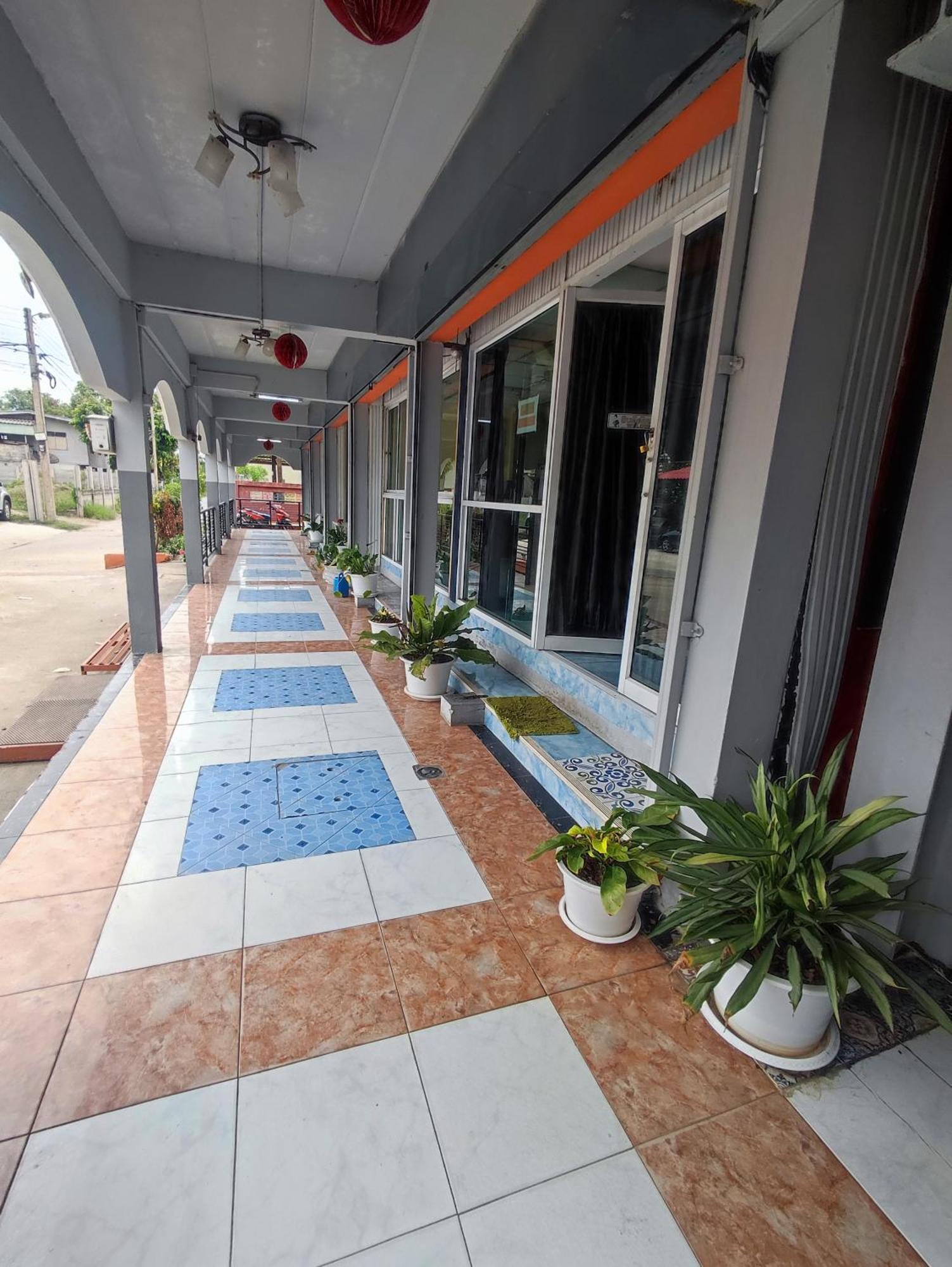 Appartement Psm At Rangsit à Ban Bang Khan  Extérieur photo